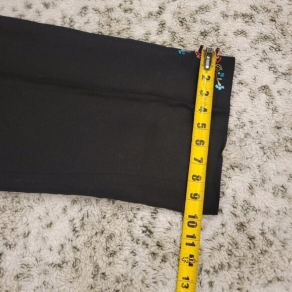 Larry Levine SZ 12 Colorful Floral Embroidered Black Linen Blend Capris - Picture 5 of 10